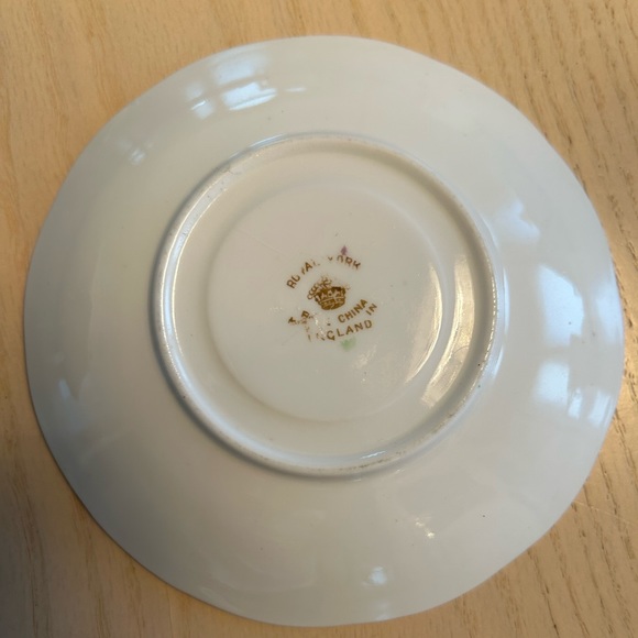 Royal York Bone China - Picture 6 of 7
